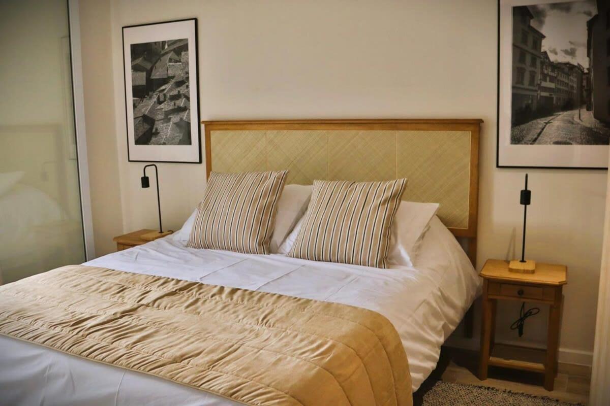 Hom I Luminoso Depto 1d1b 2pax Con Terraza Apartamento *